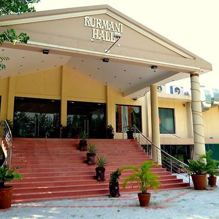 Kangs Nirvana Resorts And Spa Mahalpur Buitenkant foto