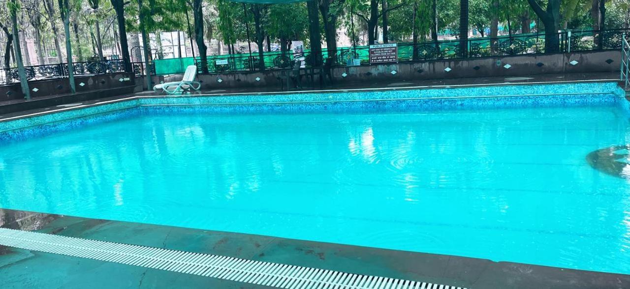 Kangs Nirvana Resorts And Spa Mahalpur Buitenkant foto
