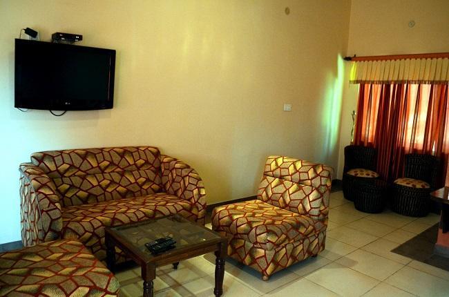 Kangs Nirvana Resorts And Spa Mahalpur Buitenkant foto