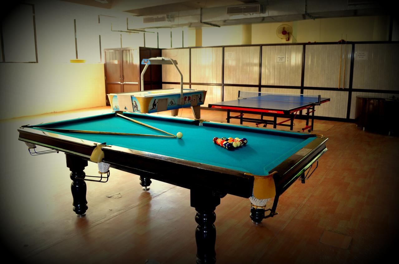 Kangs Nirvana Resorts And Spa Mahalpur Buitenkant foto
