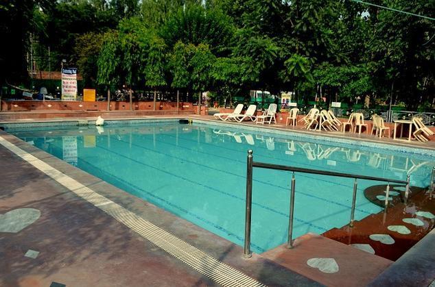 Kangs Nirvana Resorts And Spa Mahalpur Buitenkant foto