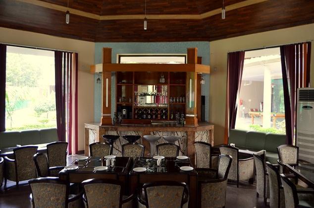 Kangs Nirvana Resorts And Spa Mahalpur Buitenkant foto
